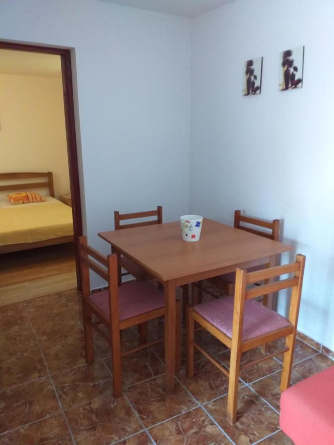 ויר Apartmani Marijanovic מראה חיצוני תמונה
