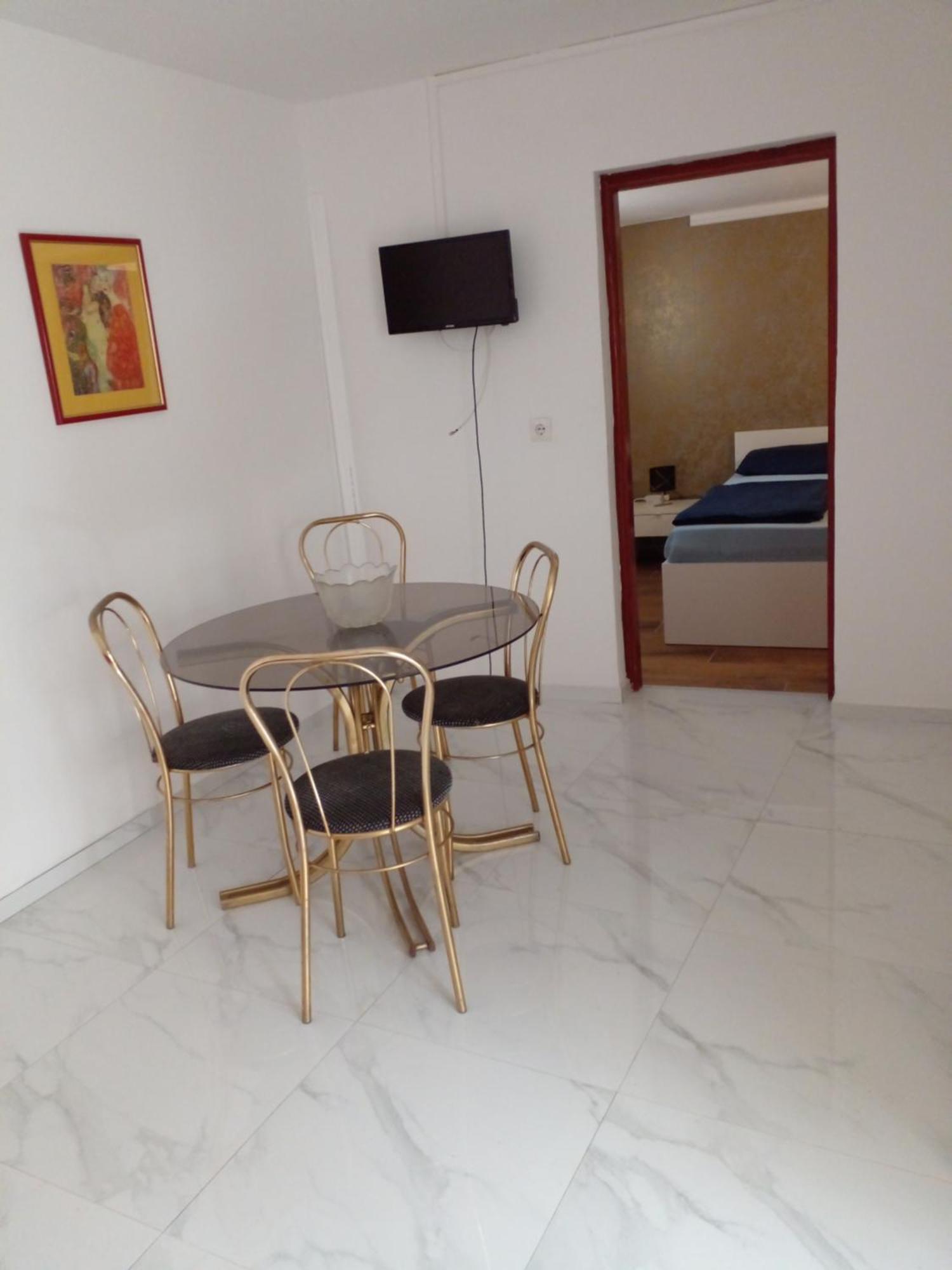 ויר Apartmani Marijanovic מראה חיצוני תמונה