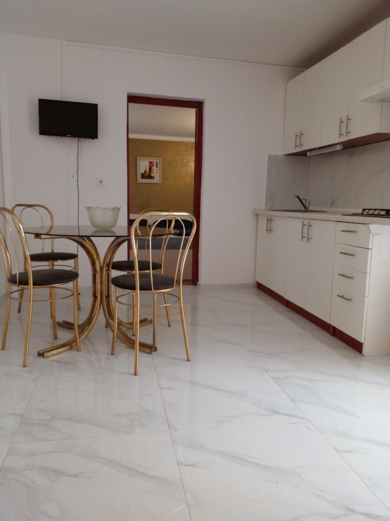 ויר Apartmani Marijanovic מראה חיצוני תמונה