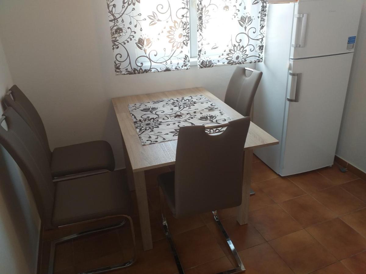 ויר Apartmani Marijanovic מראה חיצוני תמונה
